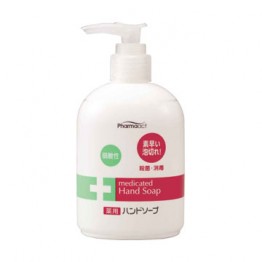 Антибактериальное увлажняющее жидкое мыло для рук KUMANO YUSHI Pharmaact